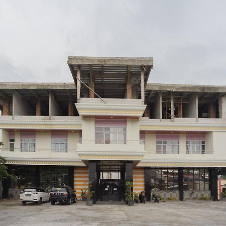Urbanview Hotel JIB Bandar Lampung Exterior foto