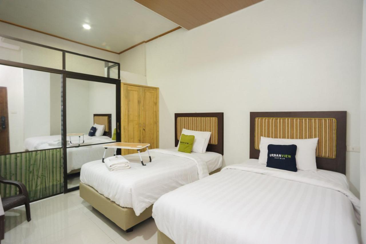 Urbanview Hotel JIB Bandar Lampung Exterior foto
