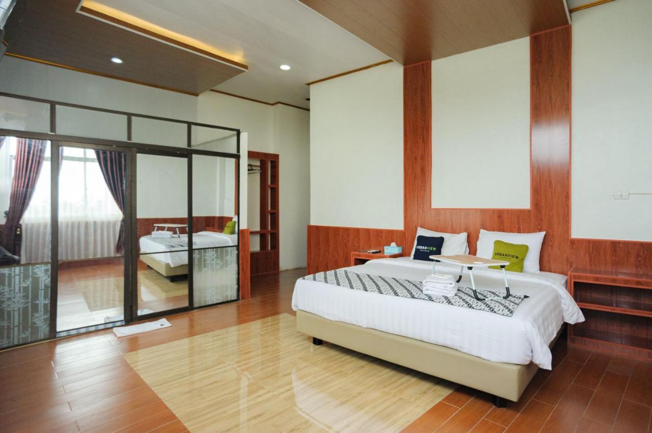 Urbanview Hotel JIB Bandar Lampung Exterior foto