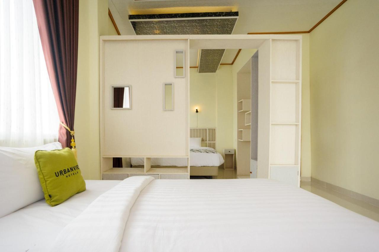 Urbanview Hotel JIB Bandar Lampung Exterior foto