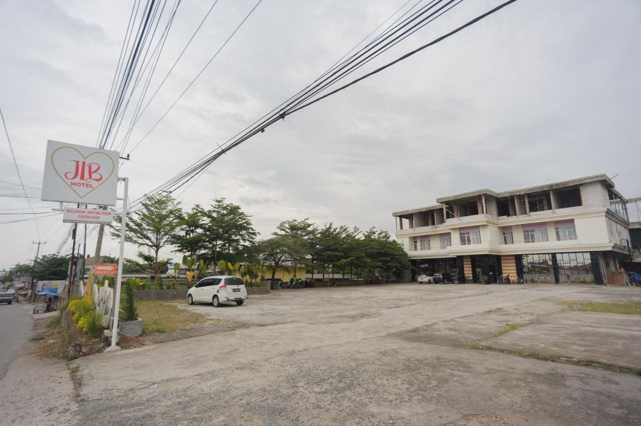 Urbanview Hotel JIB Bandar Lampung Exterior foto